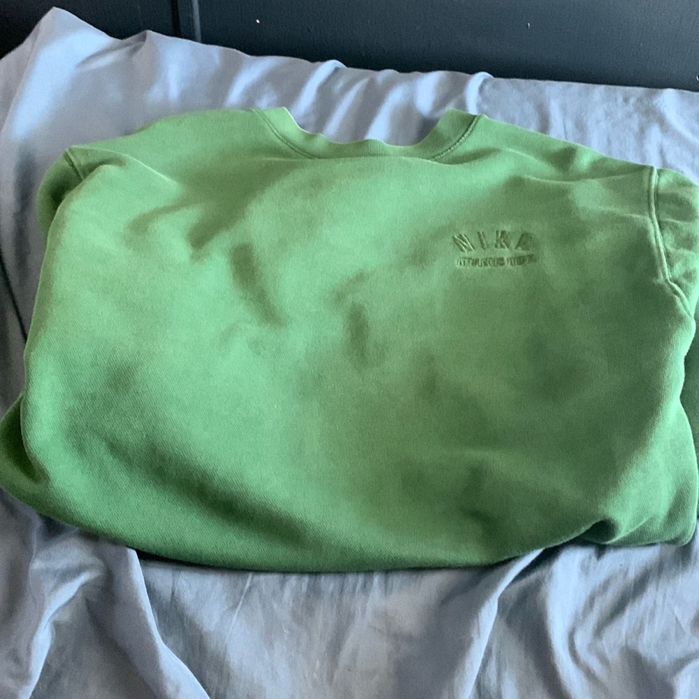Green Nike sweater size medium